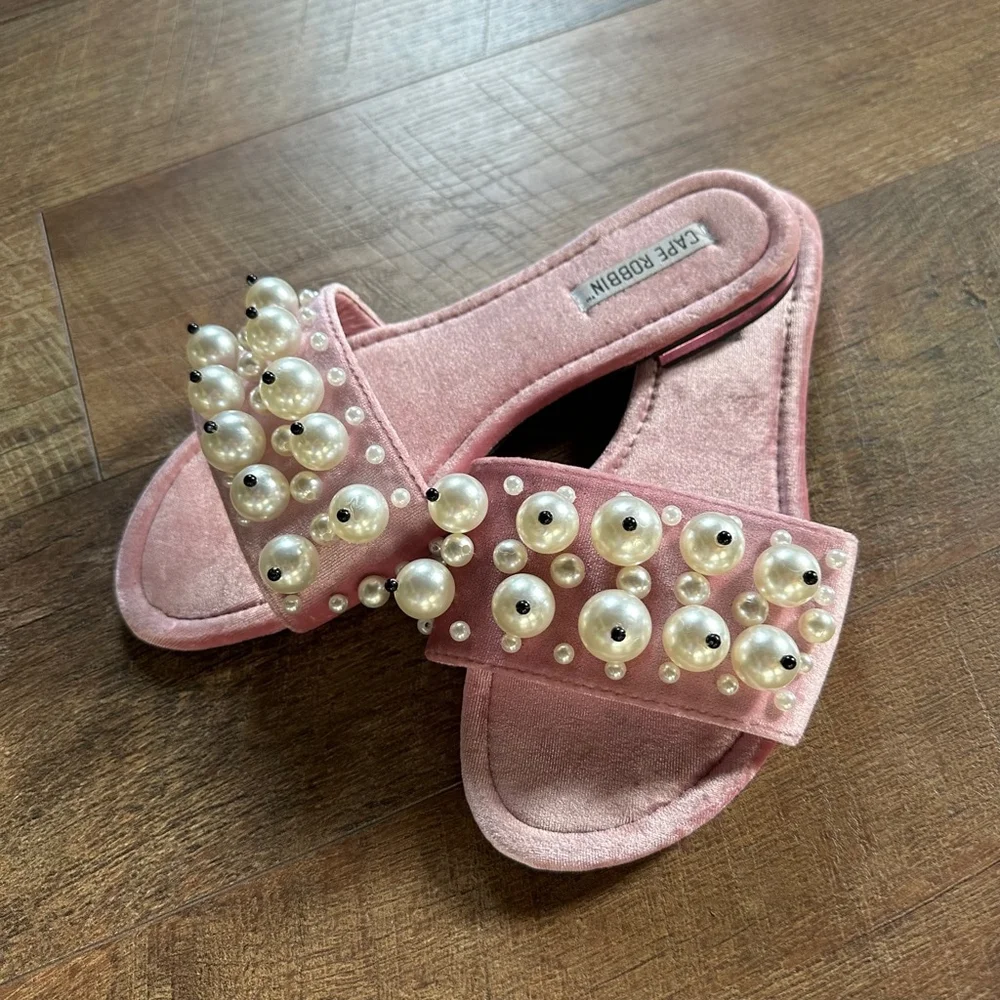 Women's Cape Robbin Pink Pearl Embellished Slides Size 9M - Picture 4 of 6